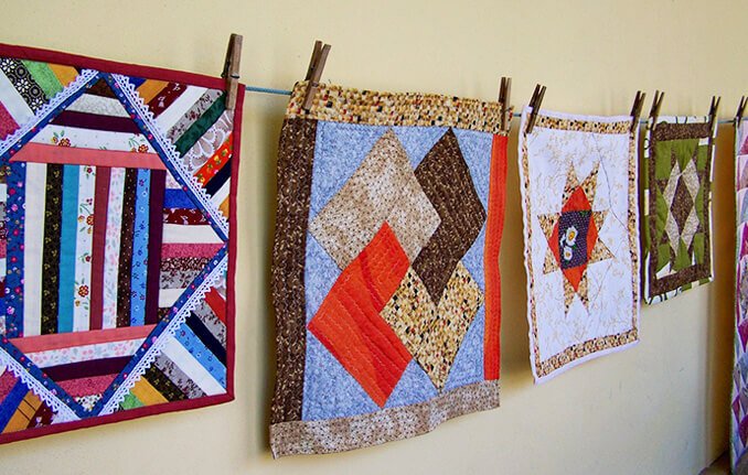 what size is a baby quilt